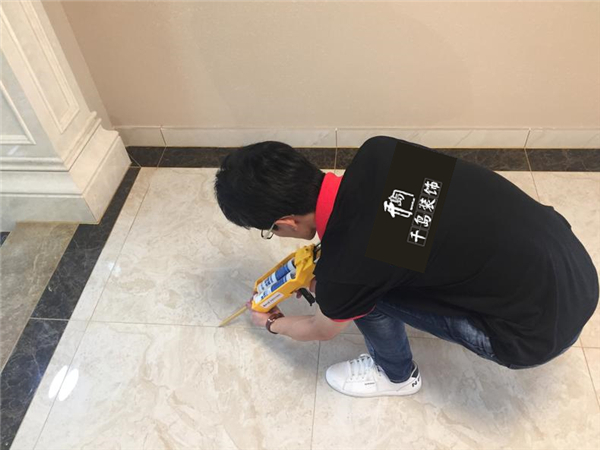 美縫好不好？瓷磚用勾縫劑還是美縫劑